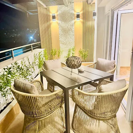 Апартамент Luxori Skyline Сандански